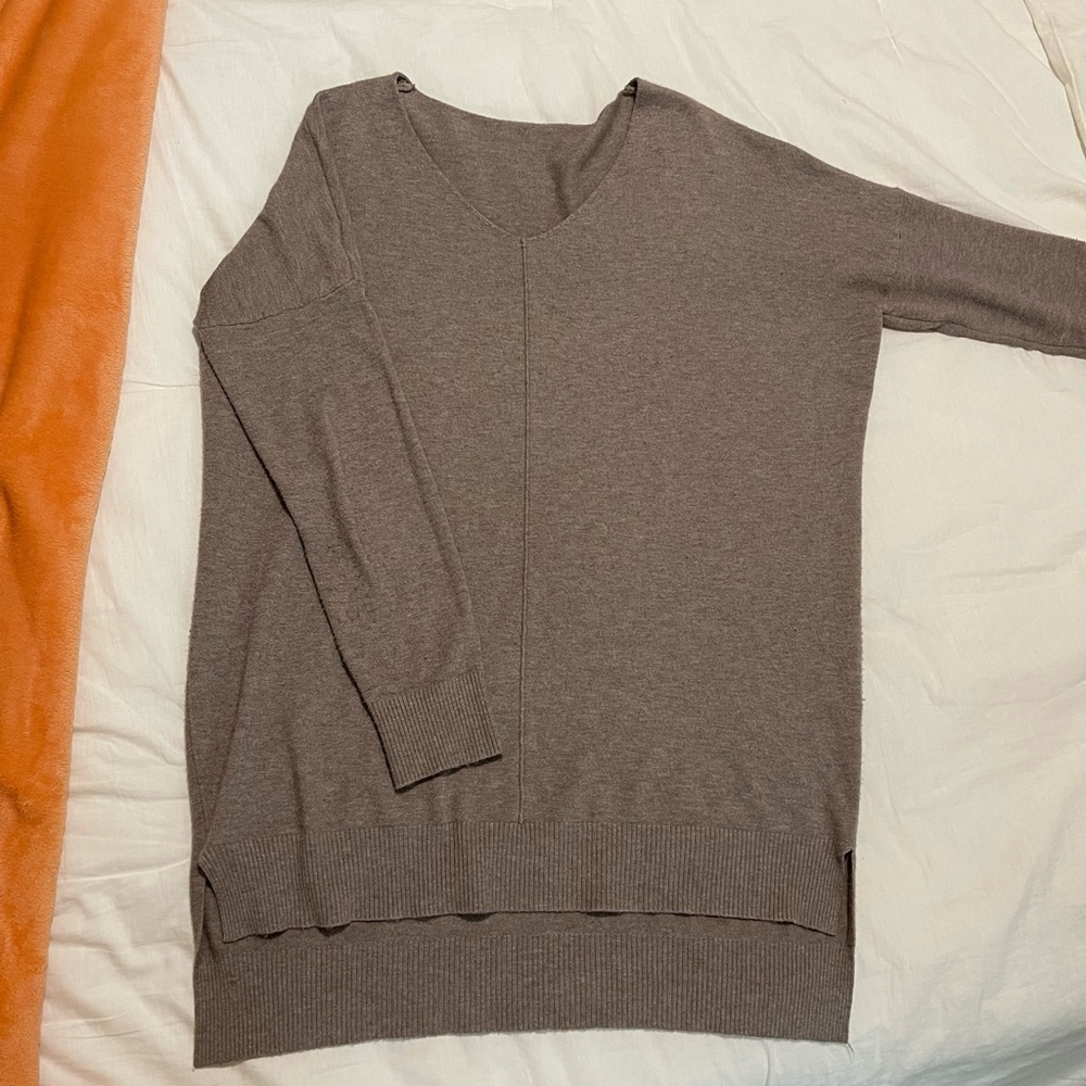 Altar’s state cozy sweater